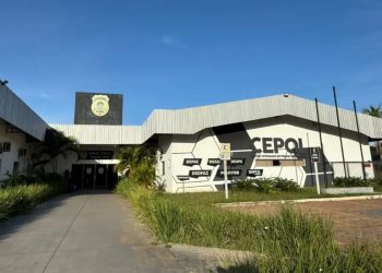 Tia é investigada por usar sobrinho de 9 anos para furtar cosméticos em shopping de MS